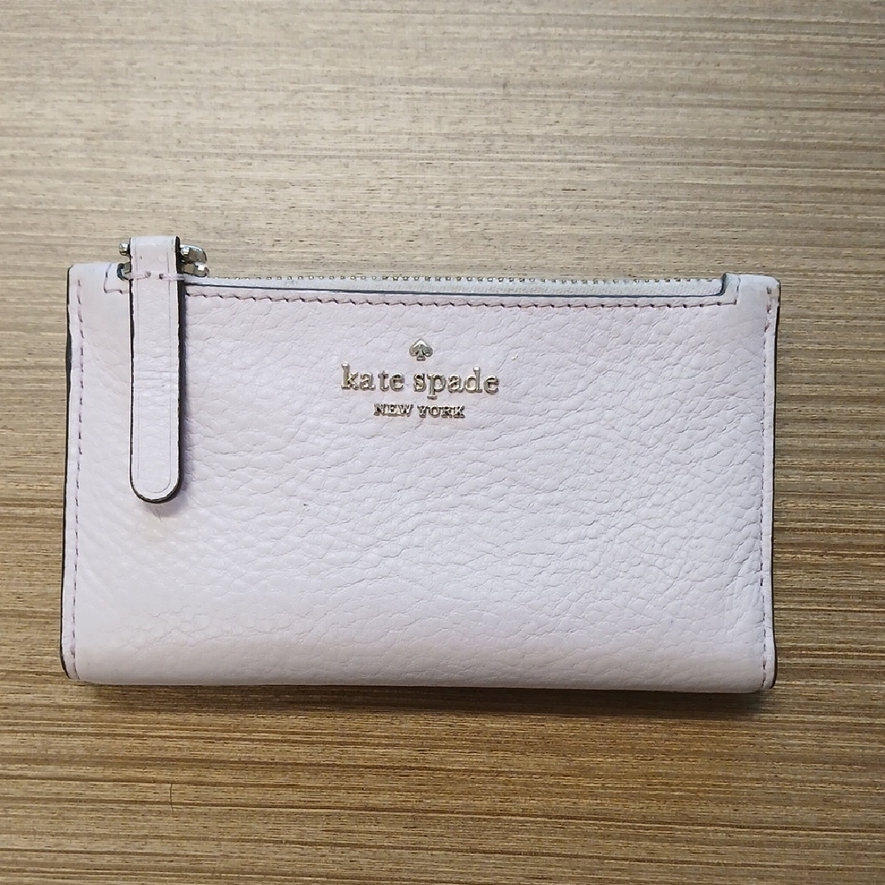 KATE SPADE Pink Wallet